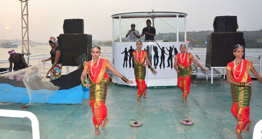 swastik cruise goa, cruises in goa