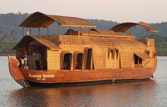 house boat in goa