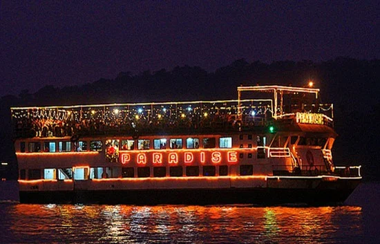 sunset leisure cruise goa